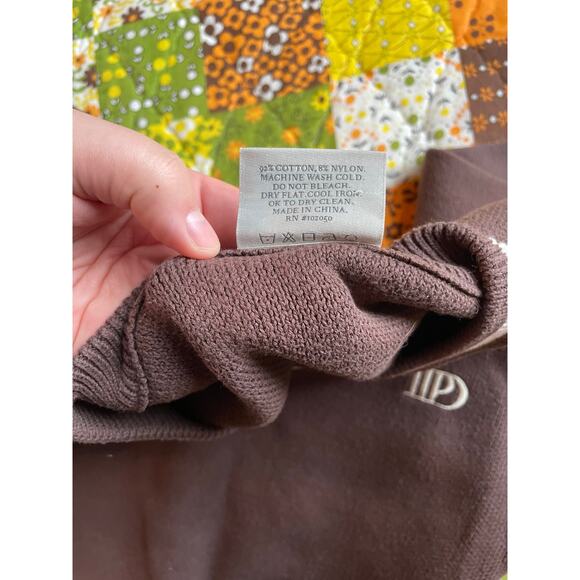 Taylor Swift Tortured Poets Department (TTPD) V-Neck Brown Cropped Sweater sz L - Picture 8 of 8